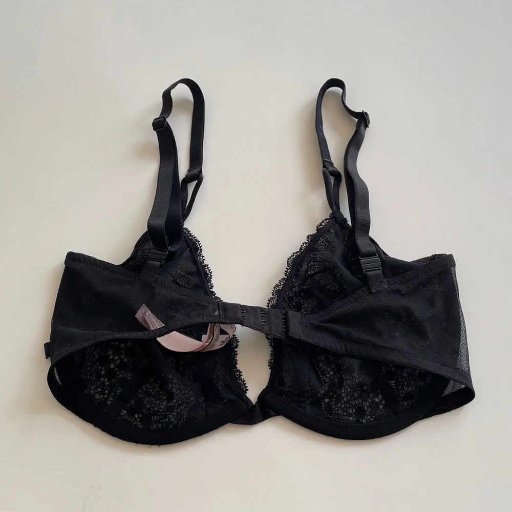 Victoria’s Secret Lace Bra Unlined Demi Underwire Non Padded Bra Black
